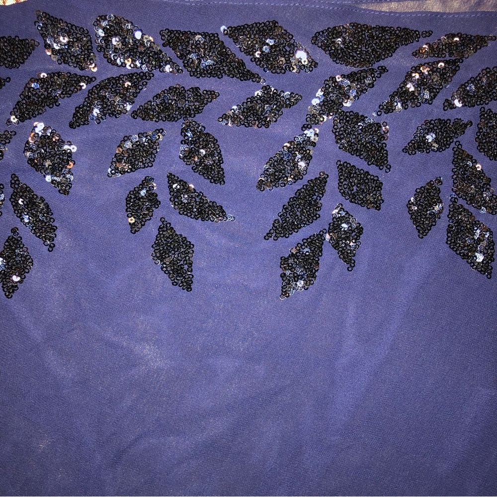 NWT XScape Chiffon Overlay Beaded Sleeve Cocktail Dress Size 16 Navy - Picture 9 of 11